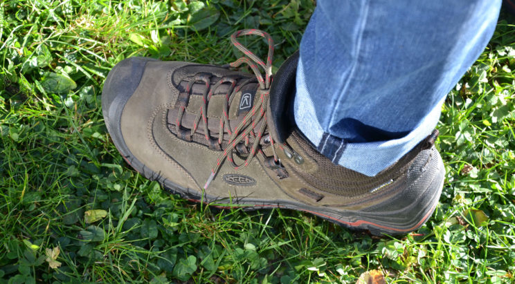 KEEN Wanderer Mid WP