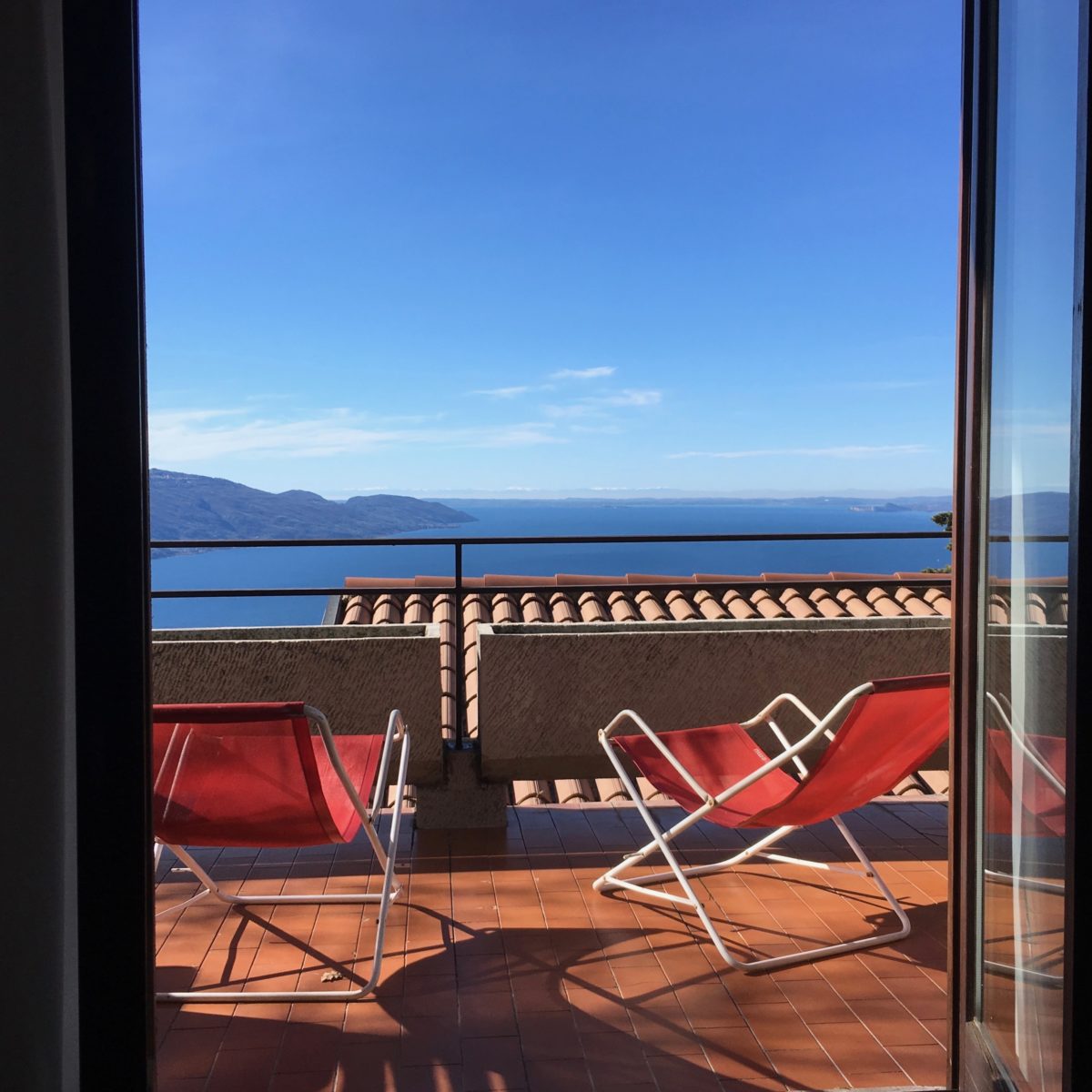 Ausblick von Tignale auf den Gardasee und die Po-Ebene