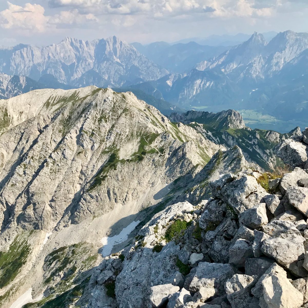 Blick vom Hexenturm in Richtung Gesäuse