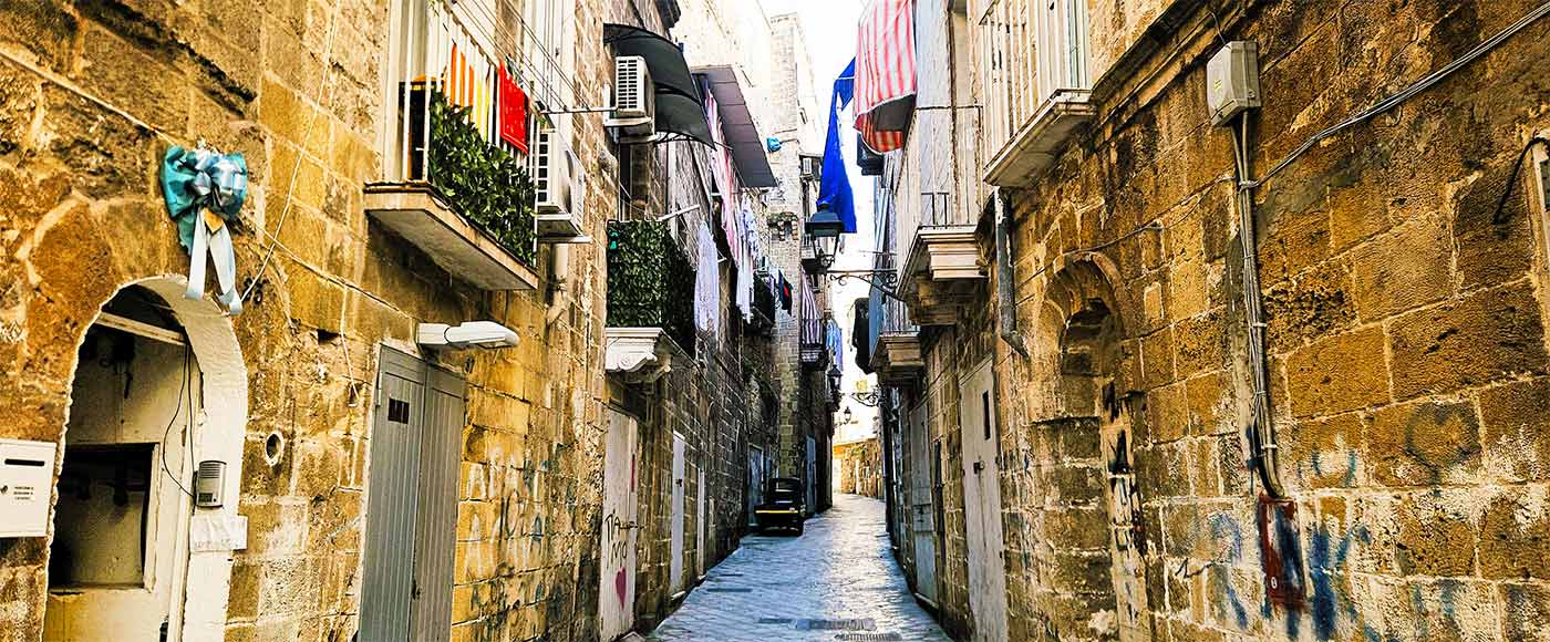 Taranto Sehenswürdigkeiten: Die Stadt, die niemand auf dem Zettel hat